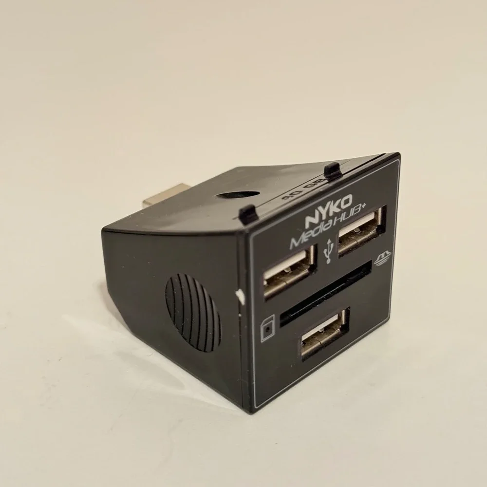 Nyko Media Hub PS3